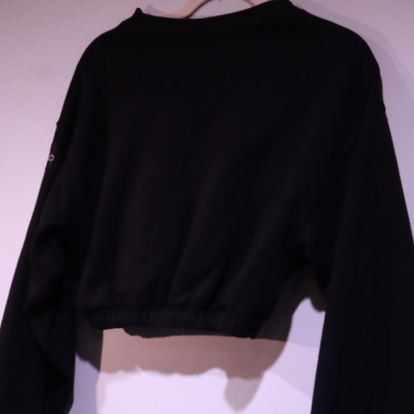 Alo Yoga Black Cropped Fleece Sweatshirt – Size Small - Picture 6 of 7